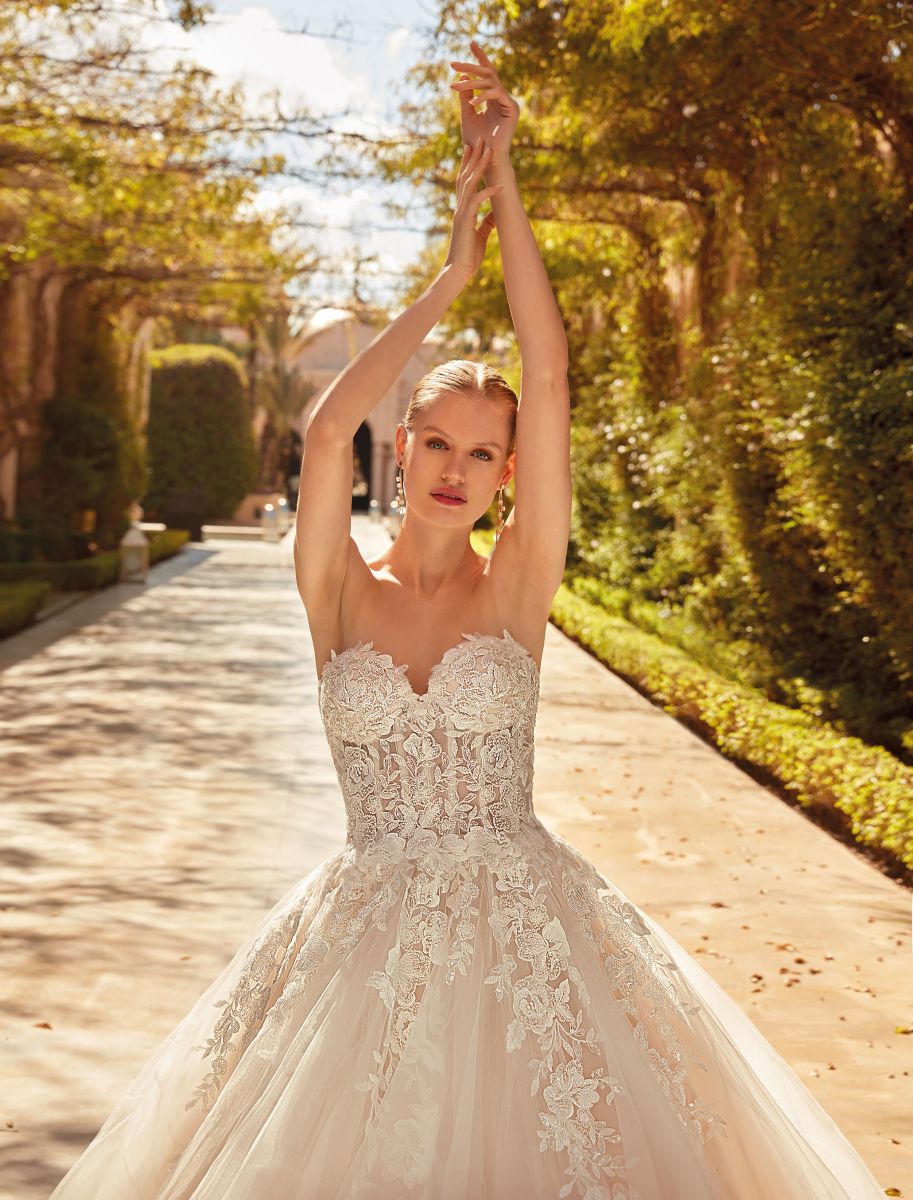 Wedding Dress D200120