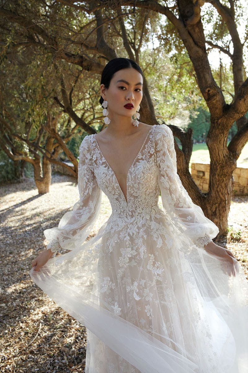 Wedding Dress D200160