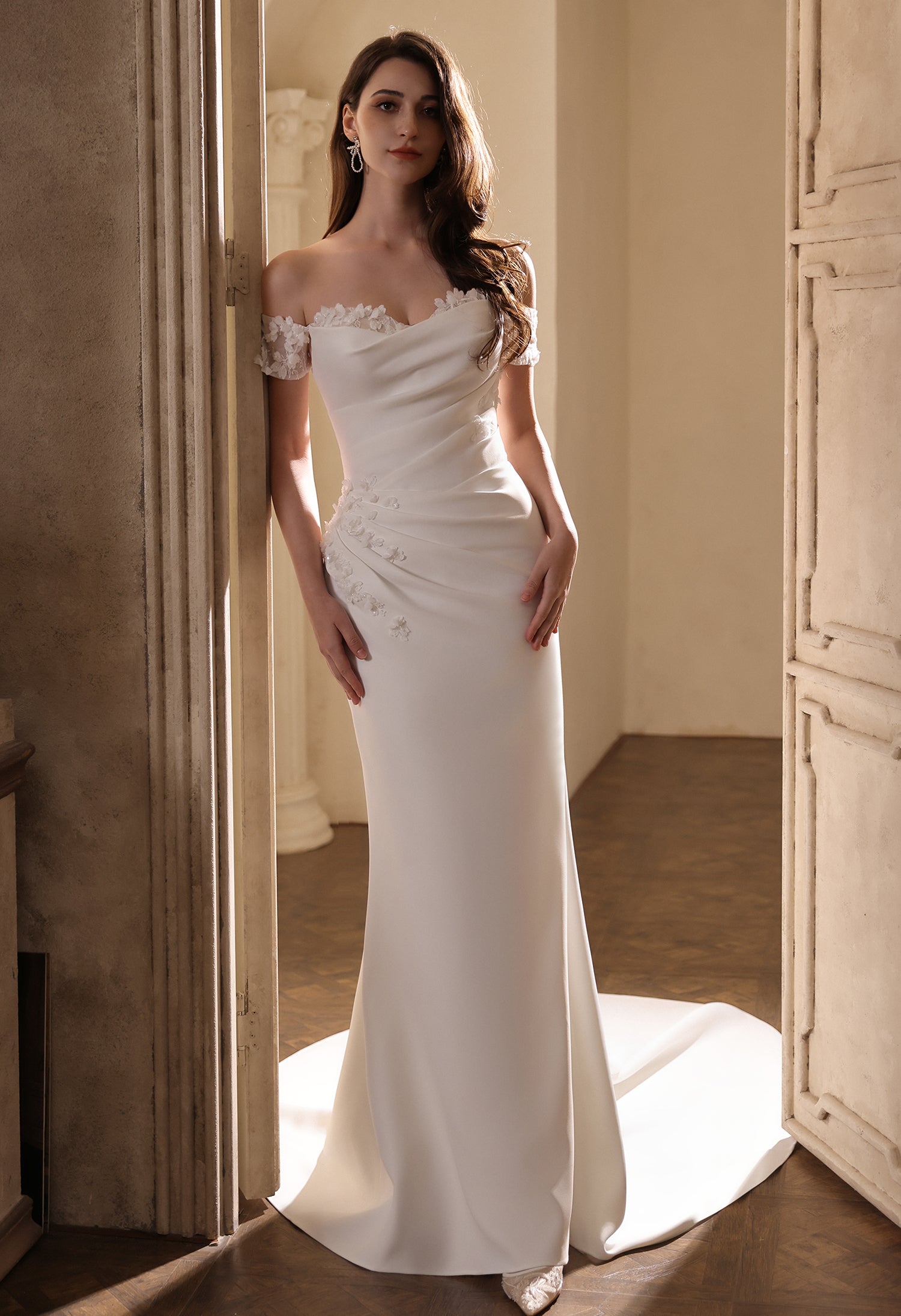 Elegant Satin Pleated Bodice Fit to Flare Wedding Dress with 3D Lace Motifs