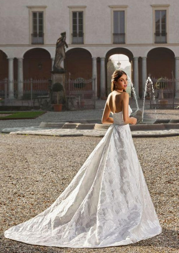 Wedding Dress D8243