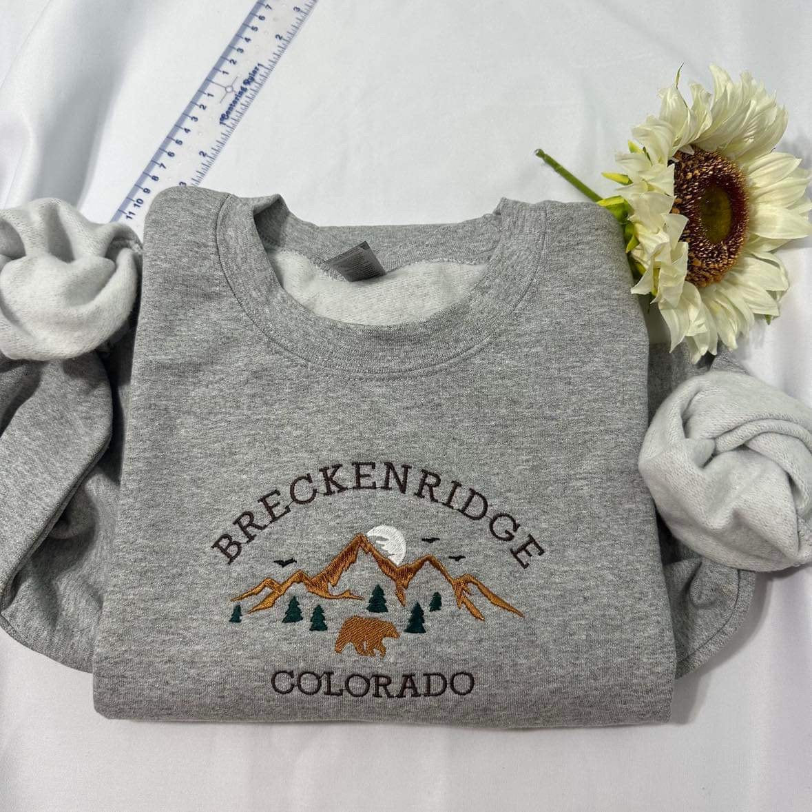 Embroidered Breckenridge Colorado Sweatshirt: Personalized Mountain Crewneck