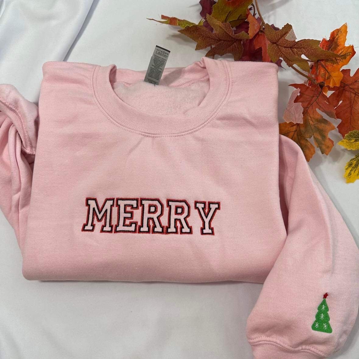Merry embroidered crewneckp; Christmas tree cuff embroidery; Retro Christmas crewneck; Women clothing