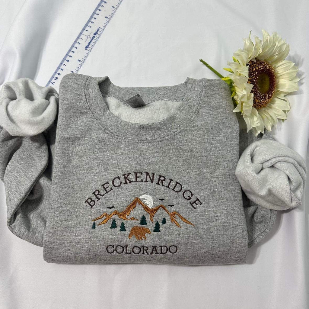 Embroidered Breckenridge Colorado Sweatshirt: Personalized Mountain Crewneck