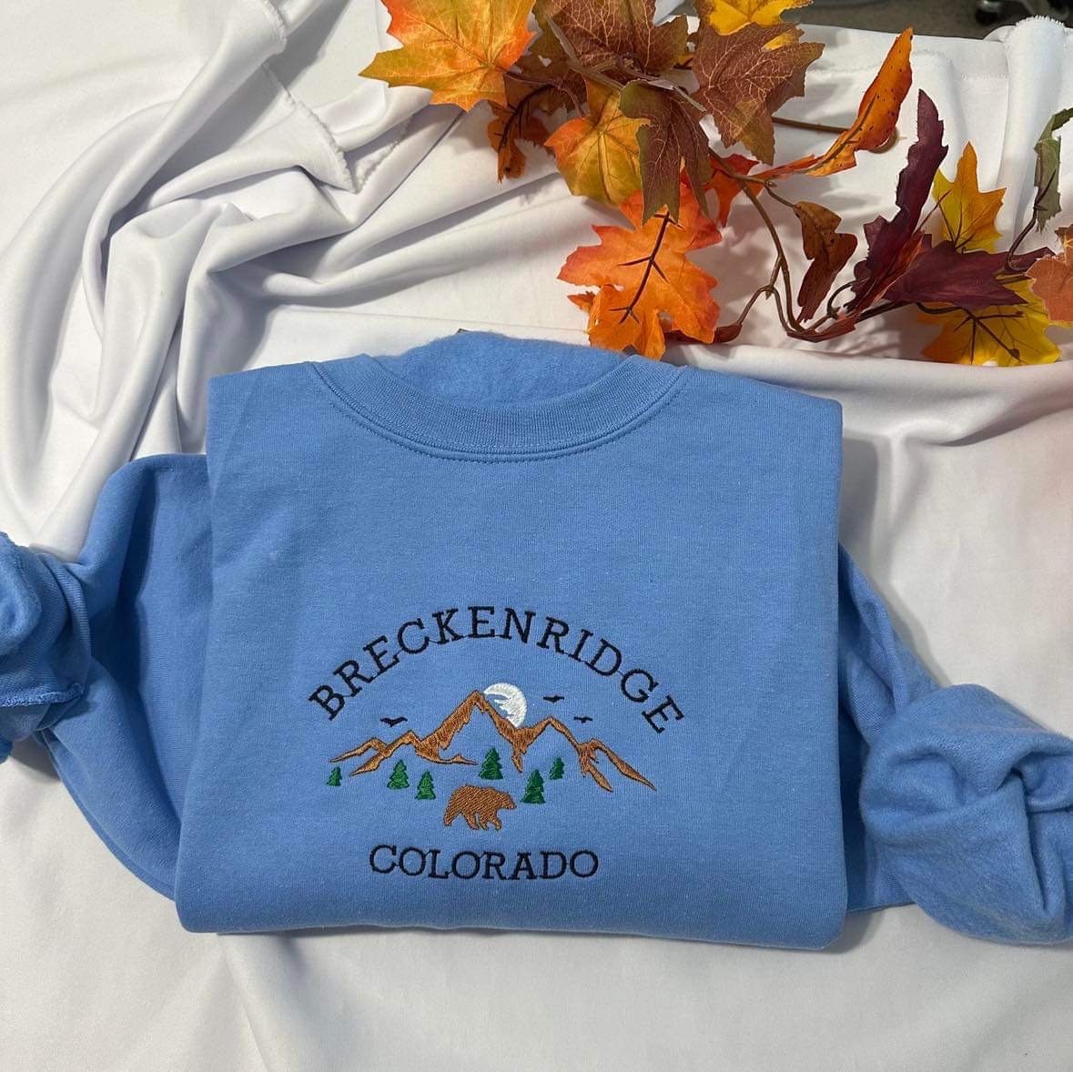 Embroidered Breckenridge Colorado Sweatshirt: Personalized Mountain Crewneck