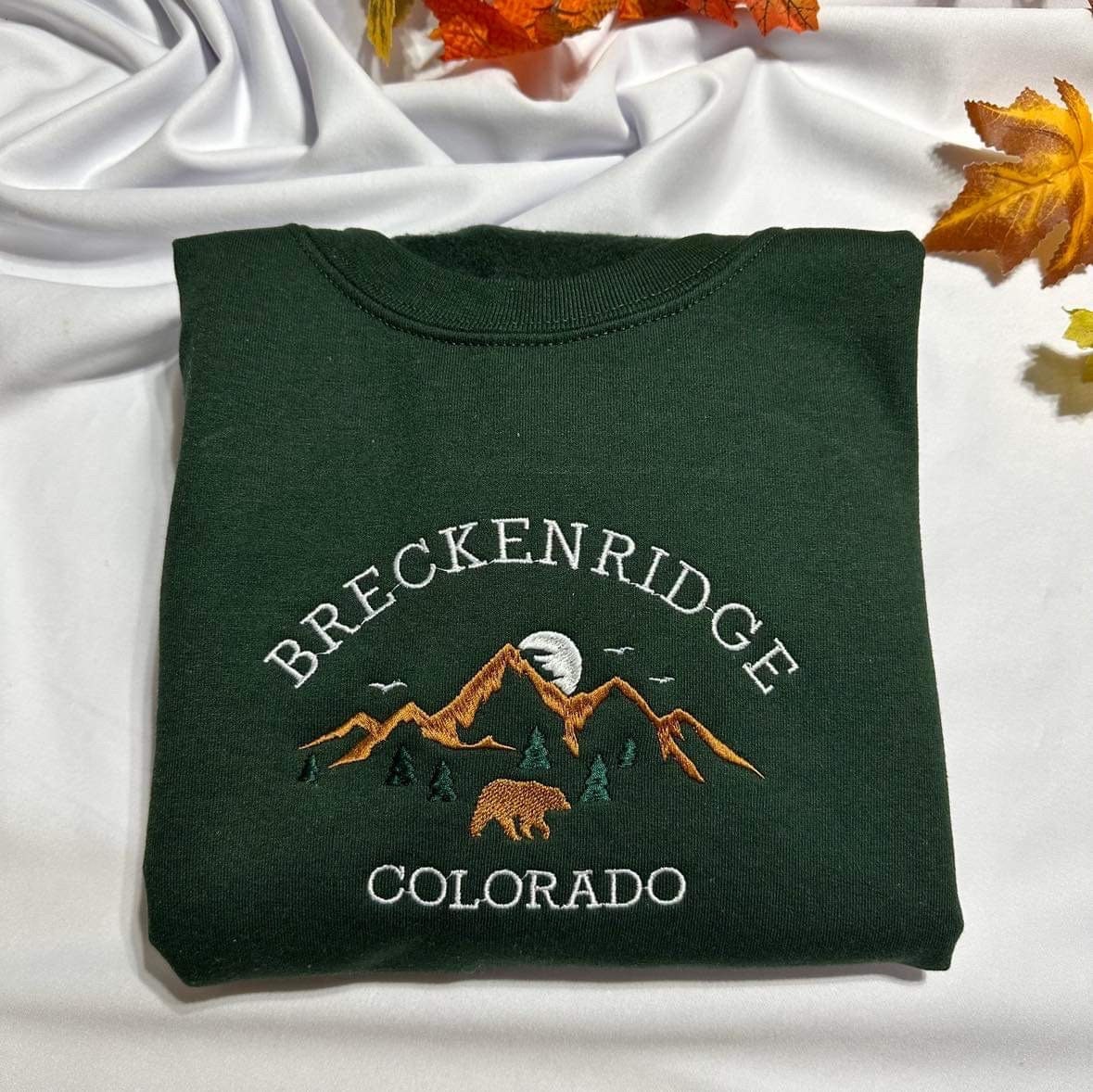 Embroidered Breckenridge Colorado Sweatshirt: Personalized Mountain Crewneck