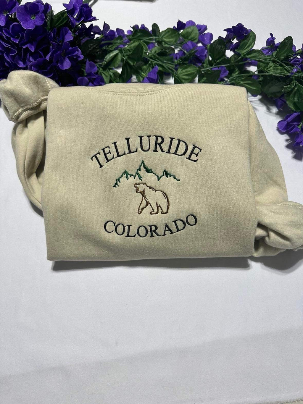 Telluride Colorado Embroidered Sweatshirt: Mountain Bear Design