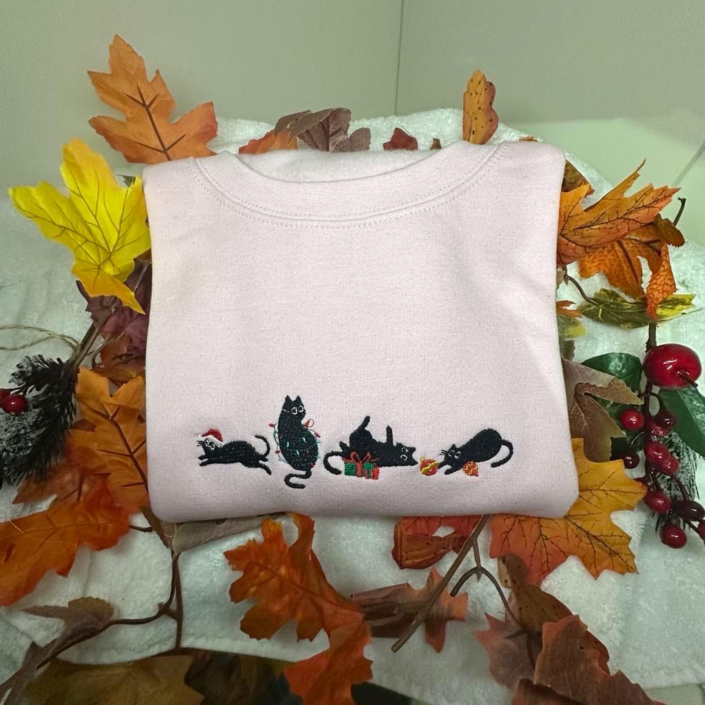 Christmas Cat Embroidered Sweatshirt: Festive Holiday Crewneck