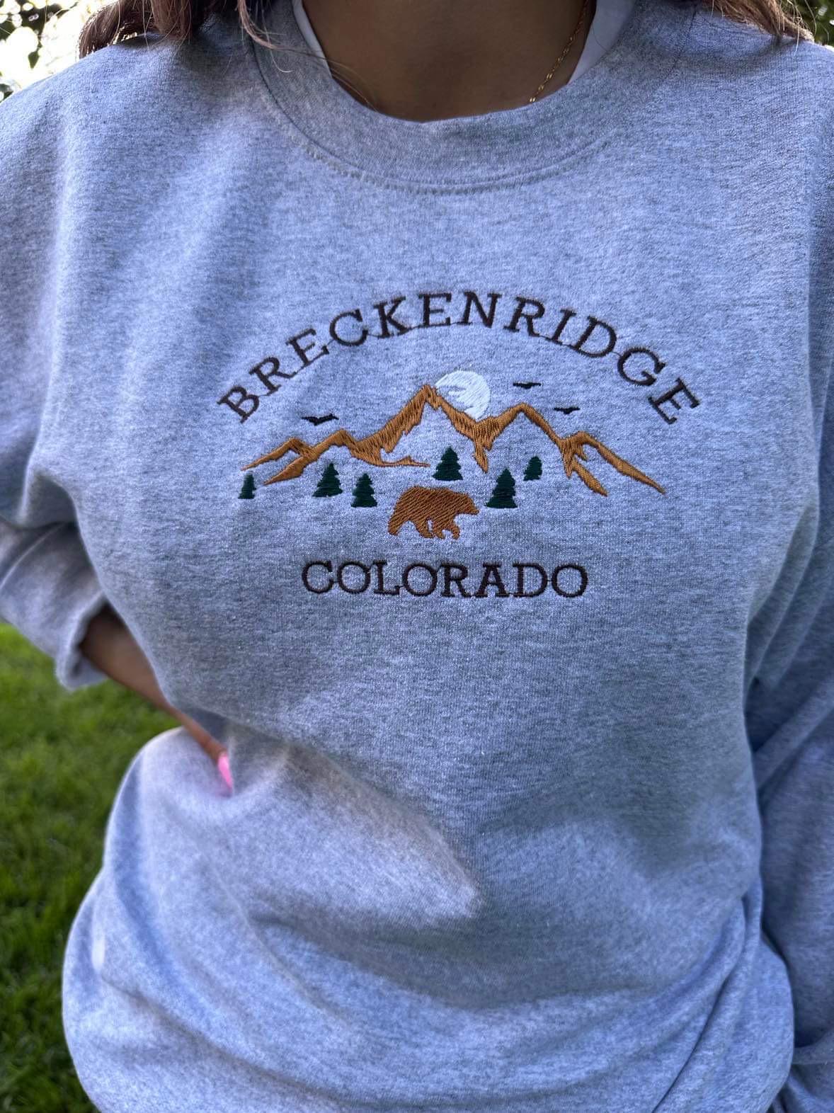 Embroidered Beaver Creek Colorado Sweatshirt: Personalized Mountain Crewneck
