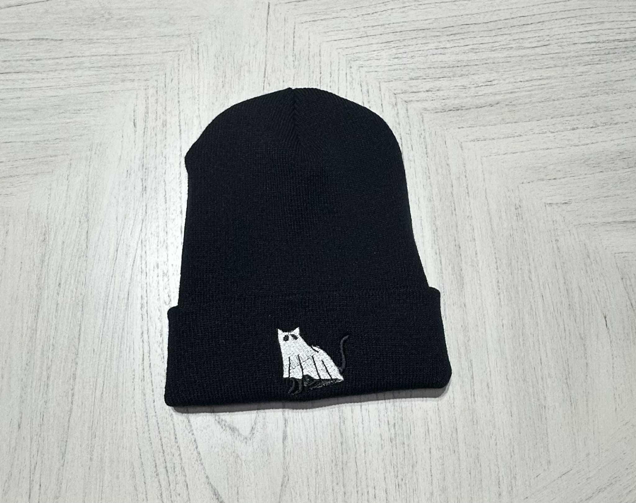 Embroidered Ghost Cat Beanie - Spooky Halloween Knit Hat